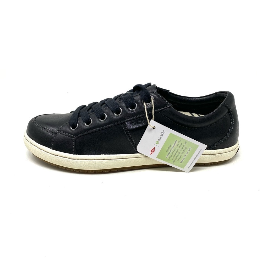 Taos Onward Black Leather Low Top Sneakers